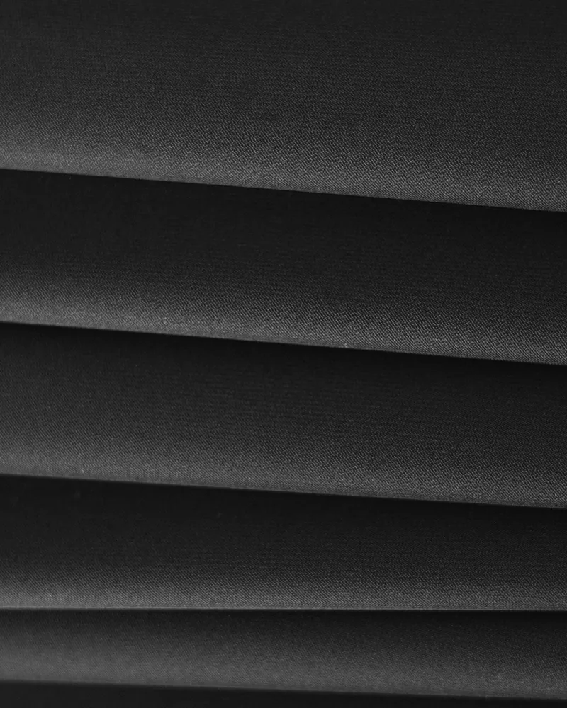 S-fold curtains hanging in even vertical waves